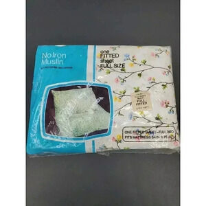 Vintage JcPenney New In Package No Iron Muslin Fitted Sheet Full Size Floral NOS